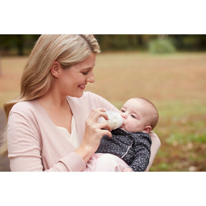 Tommee Tippee Closer to Nature Silicone Baby Bottle - 9oz