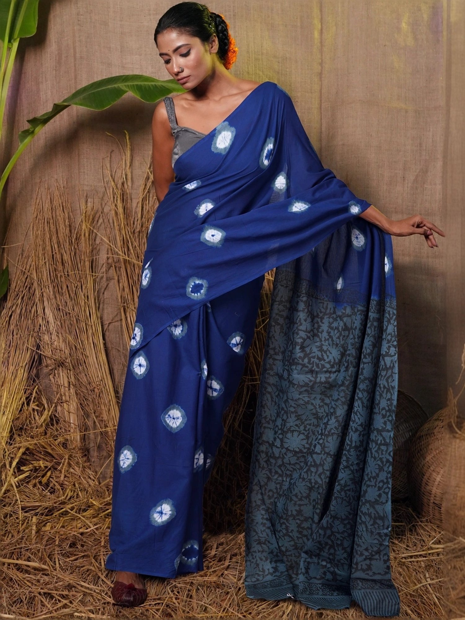 Unnati Silks Blue Cotton Bandhani Print Saree With Unstitched Blouse
