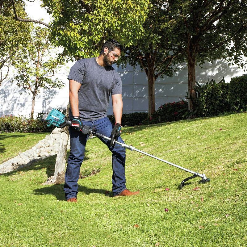 Makita XUX01ZM5 18V X2 LXT Lithium-Ion Brushless Cordless Couple Shaft Power Head with String Trimmer Attachment (Tool Only)