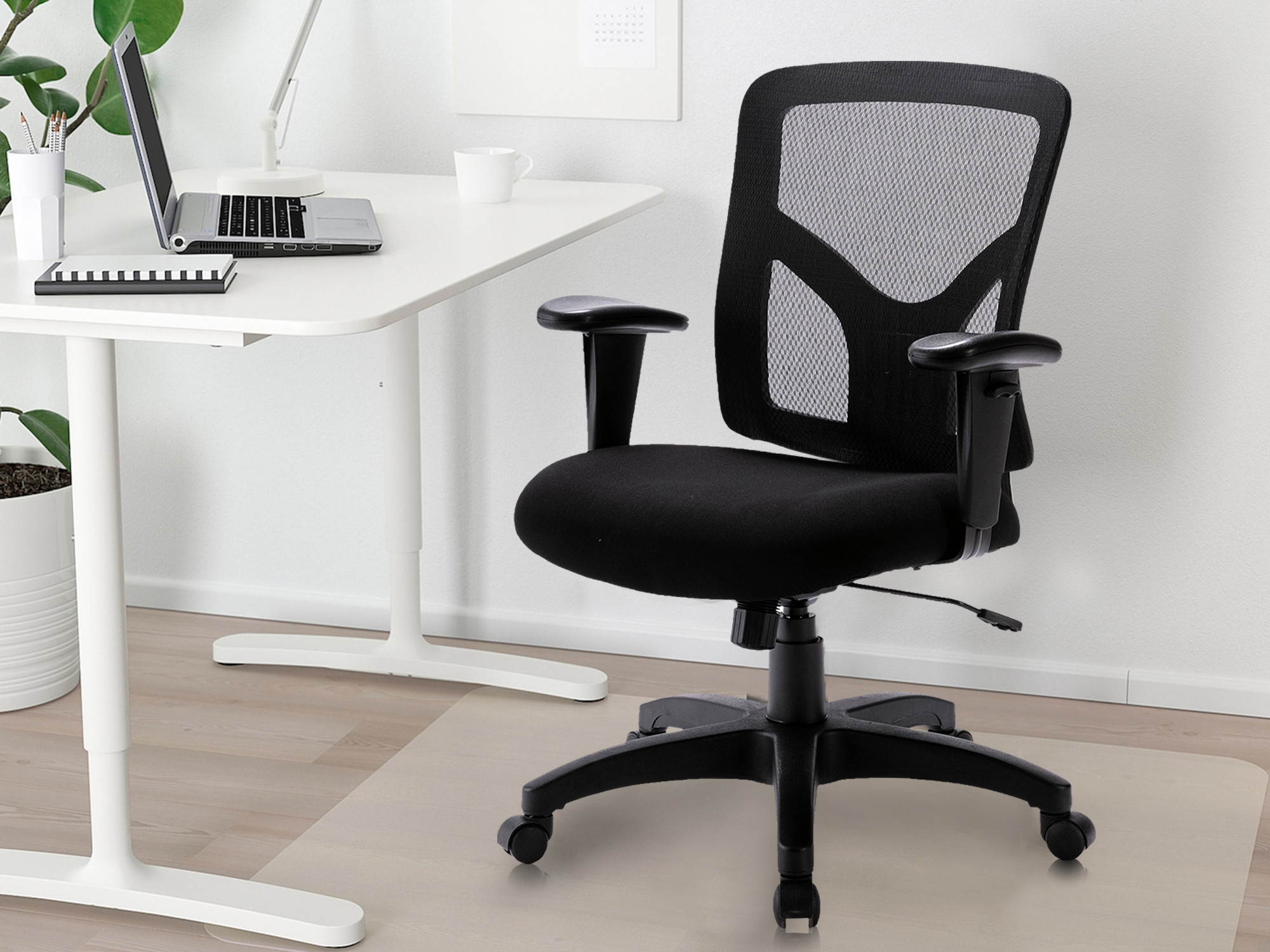 Qwork Ergonomic Office Chair Mesh Computer Chair High Back, Adjustable, Swivel Office Desk Chair with Armrests, Black
