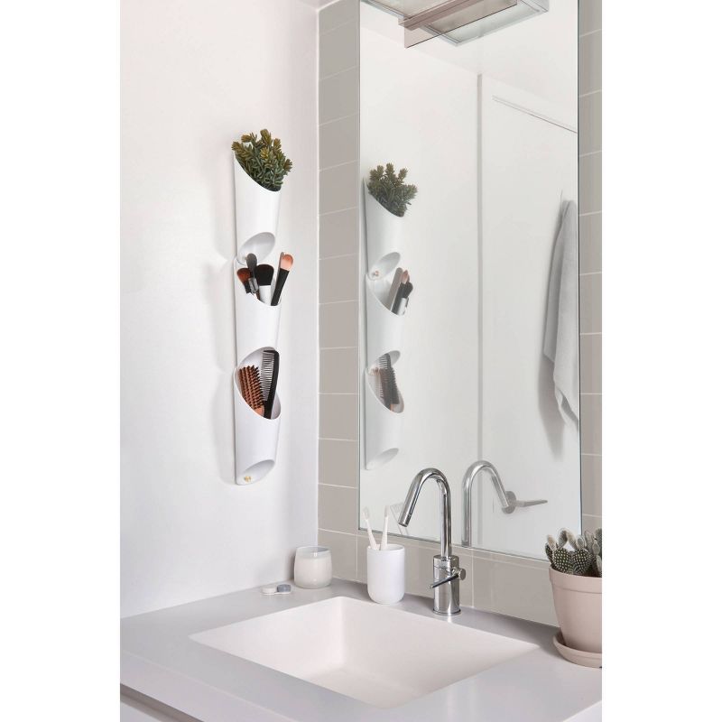 Gerson International 18-Inch Diameter Galvanized Metal Circular Wall Planter, Silver