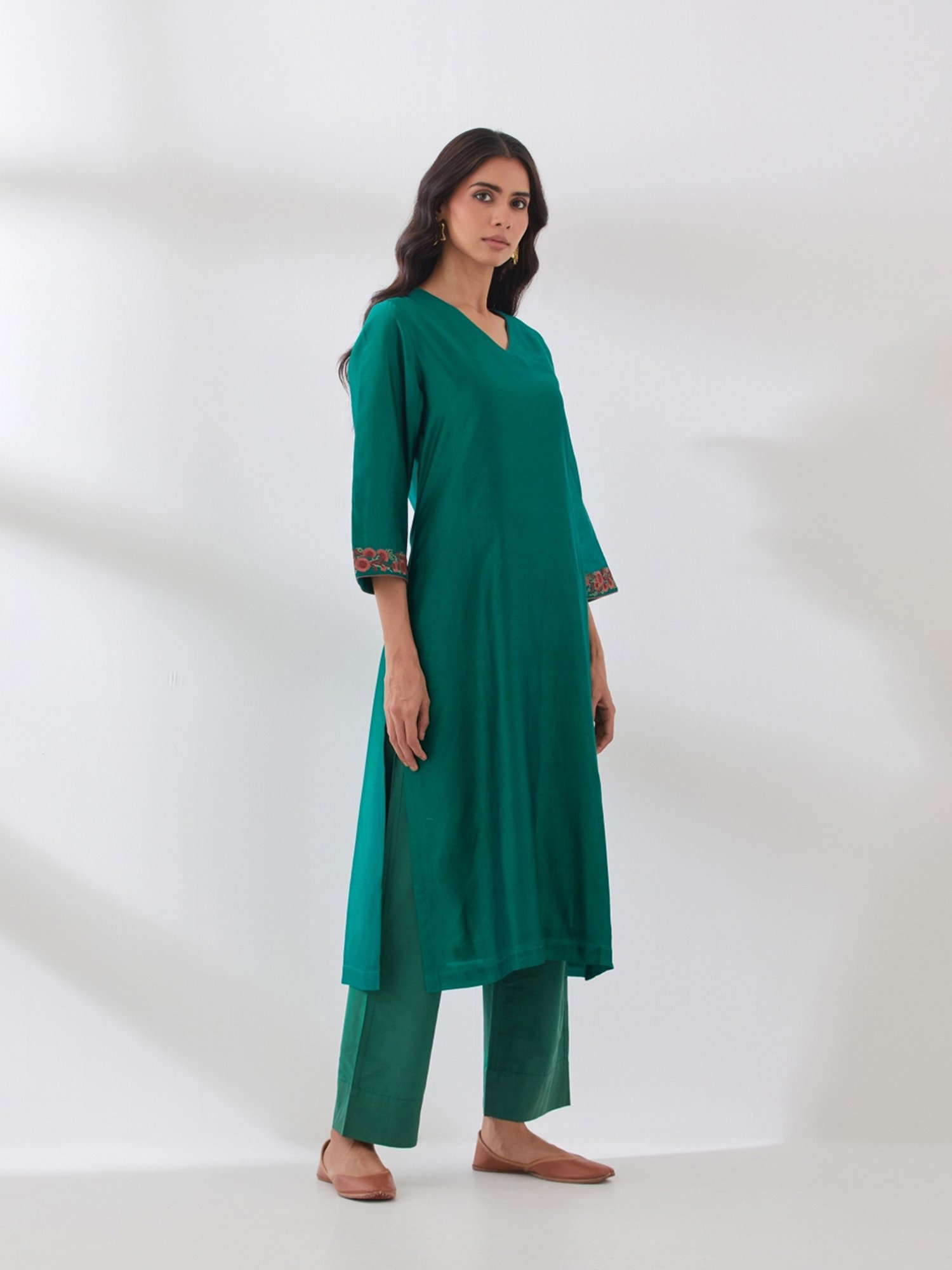 Smriti Gupta Pesas Botton Green Kurta