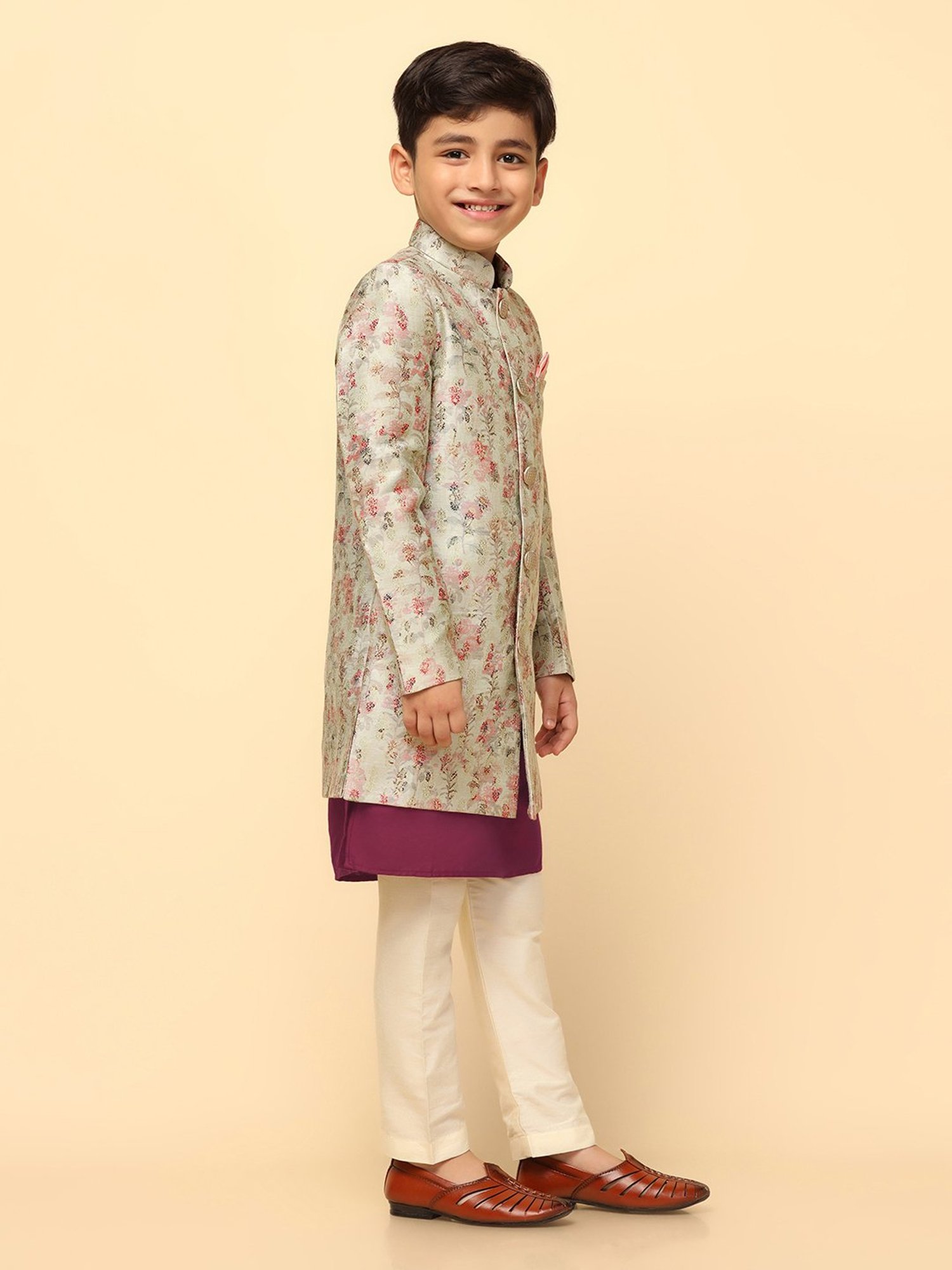 KISAH Boys Multicolor Embroidered Full Sleeves Sherwani
