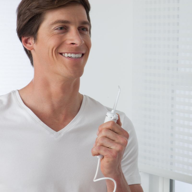 Waterpik Whitening Water Flosser