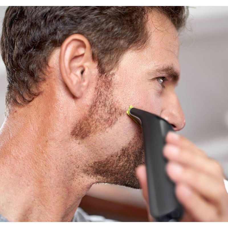 Philips Norelco OneBlade Pro Rechargeable Men's Electric Shaver/Trimmer - QP6510/70