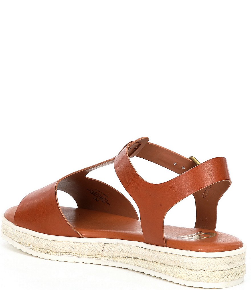 GB Stay-Truuee Leather T-Strap Sandals