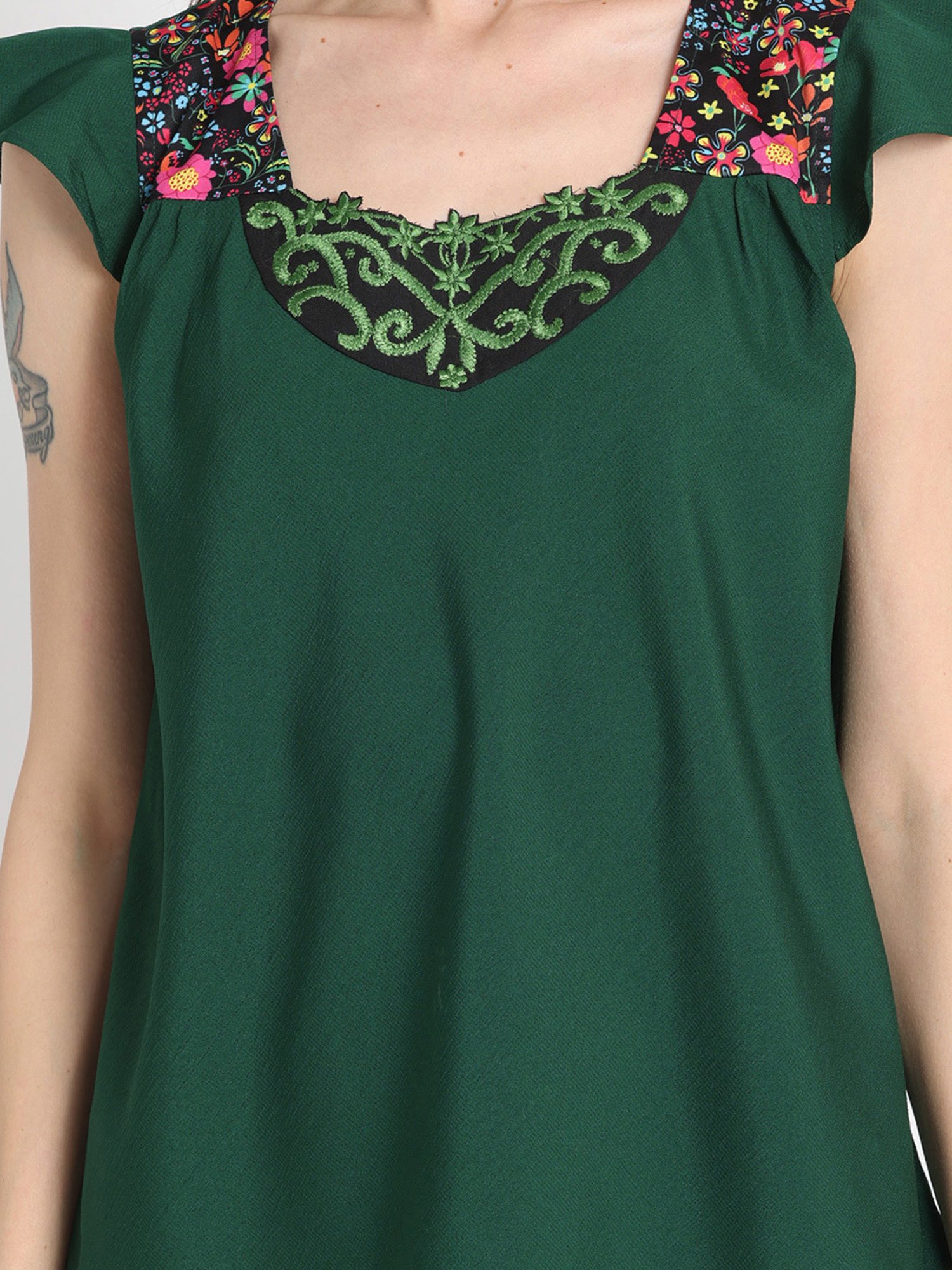SHAYE Green Embroidered Top