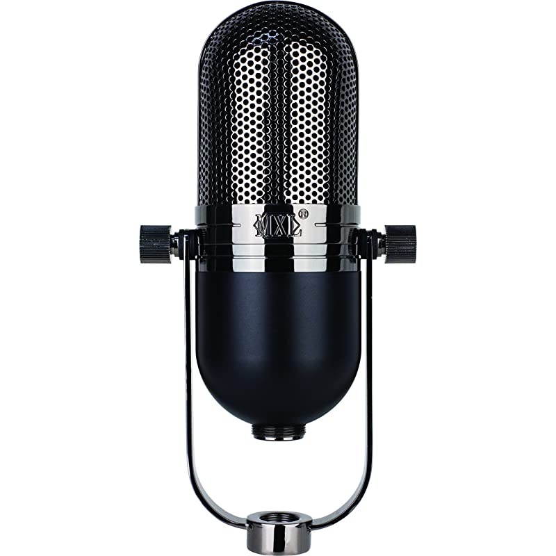 CR77 Dynamic Stage Vocal Microphone with Integrated Shockmount and Flight Case