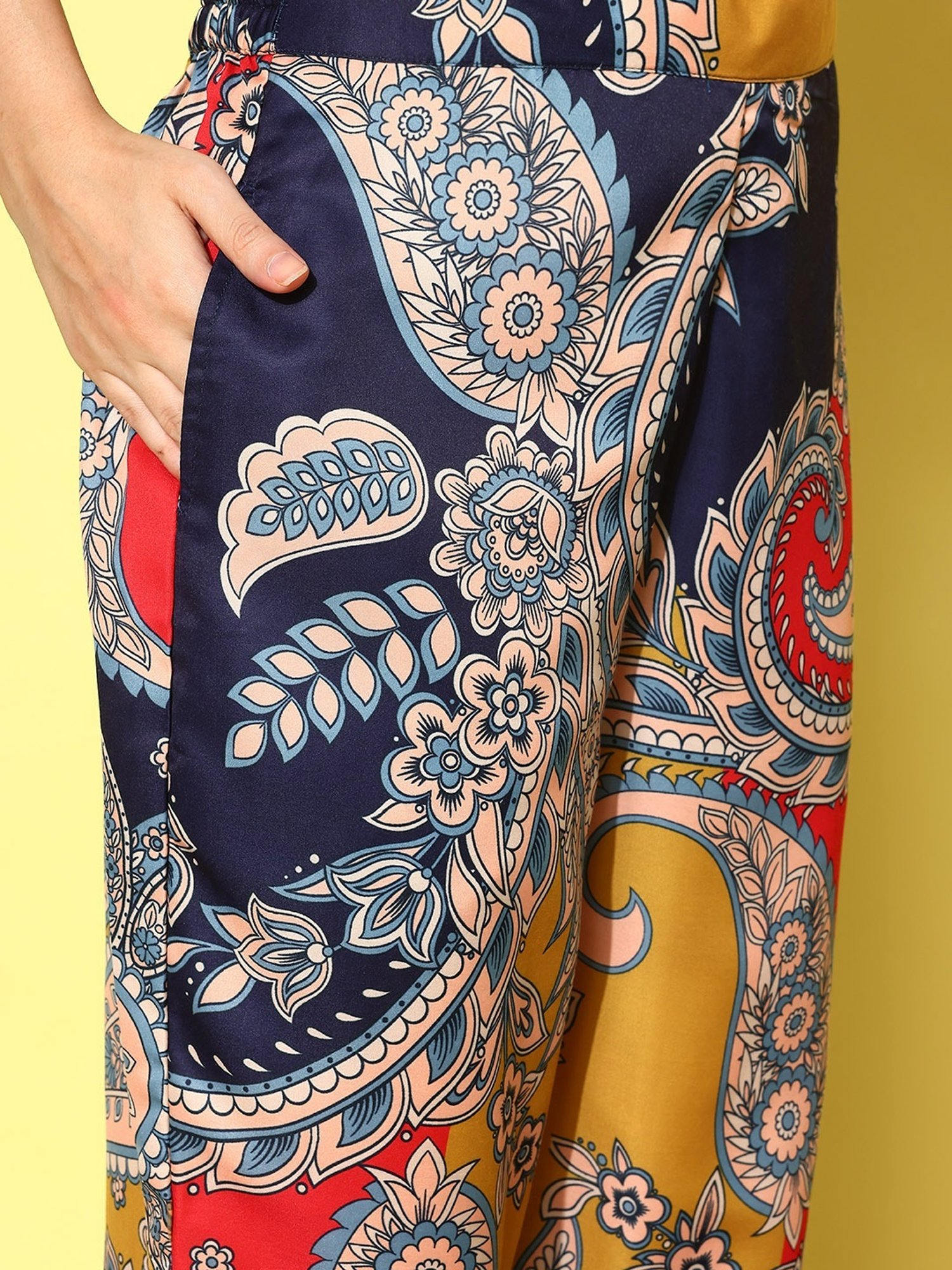 Yufta Multicolor Printed Shirt Pant Set