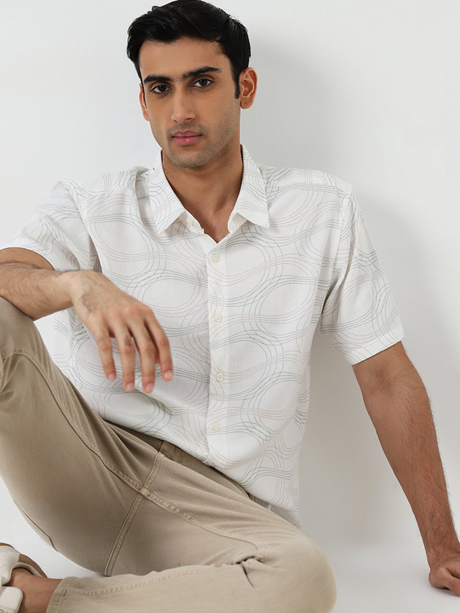 Ascot by Westside Off-White Abstract Relaxed-Fit Blended Linen Shirt