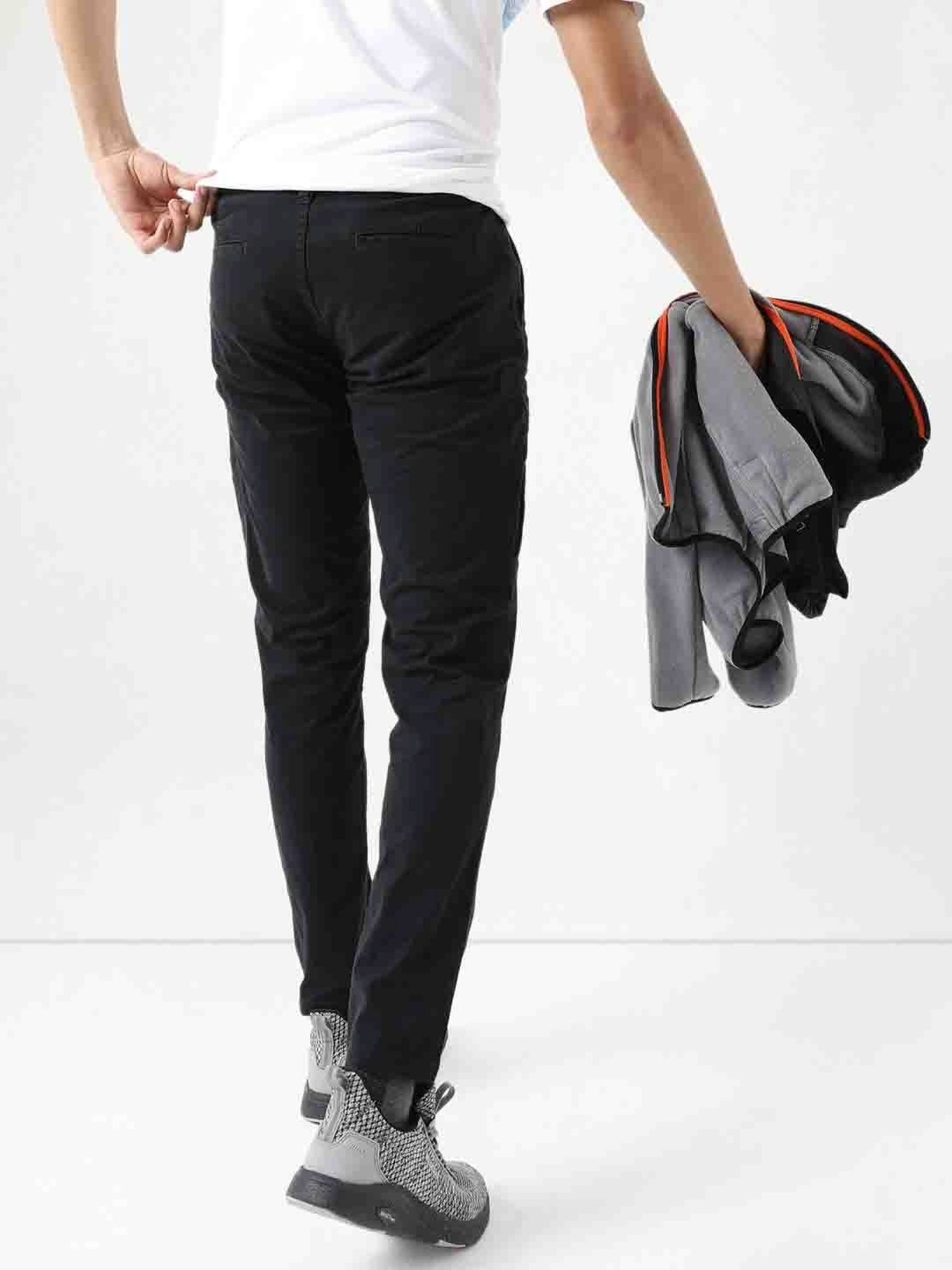 Wildcraft Black Regular Fit Trousers