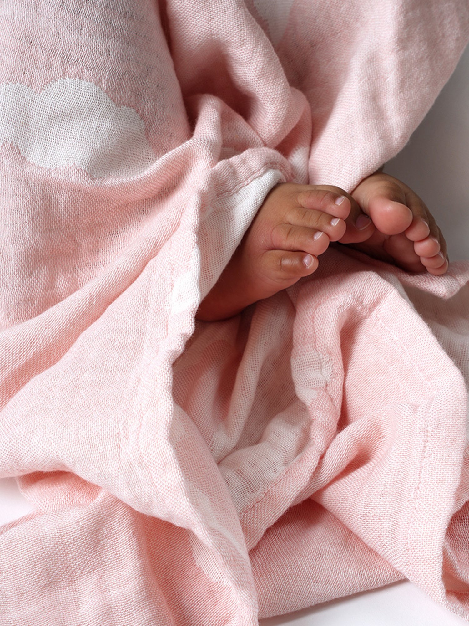 Doctor Towels Pink Blend Abstract Bath Towel