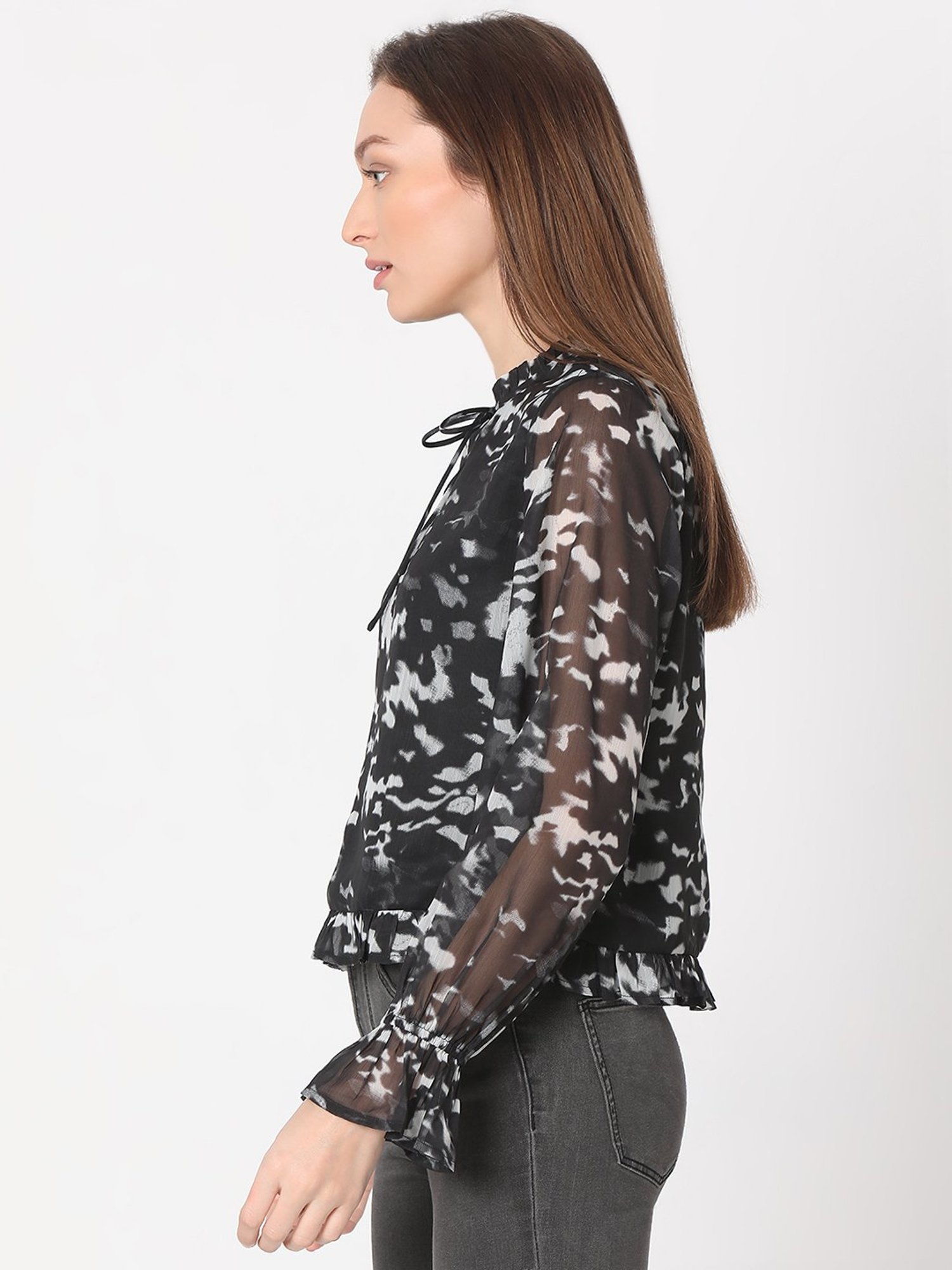 Vero Moda Black & White Printed Top