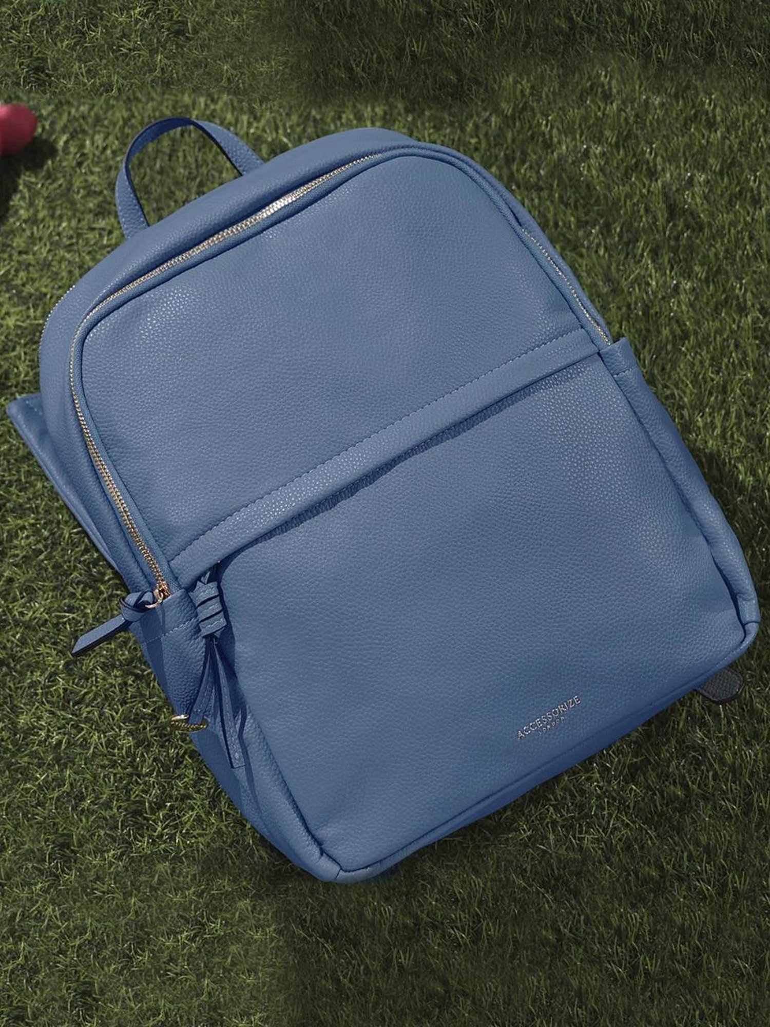 Tohl Fenwick Black Leather Medium Backpack