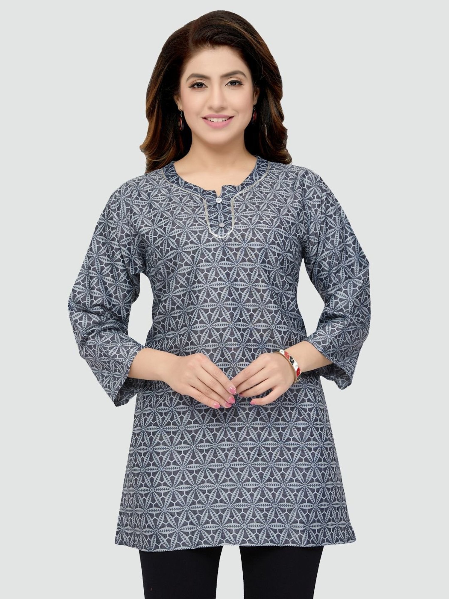 Saree Swarg Grey Printed Straight Kurti