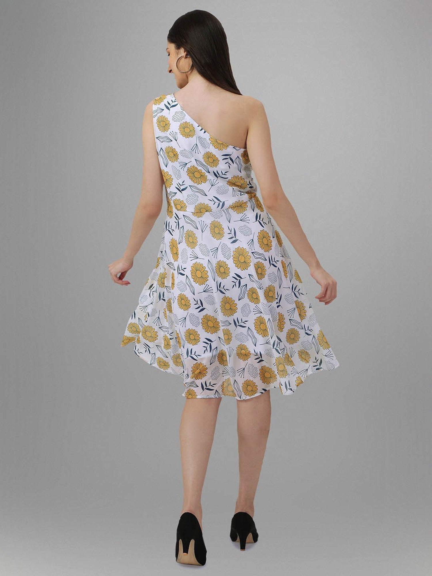 MASAKALI.CO White Floral Print Fit & Flare Dress