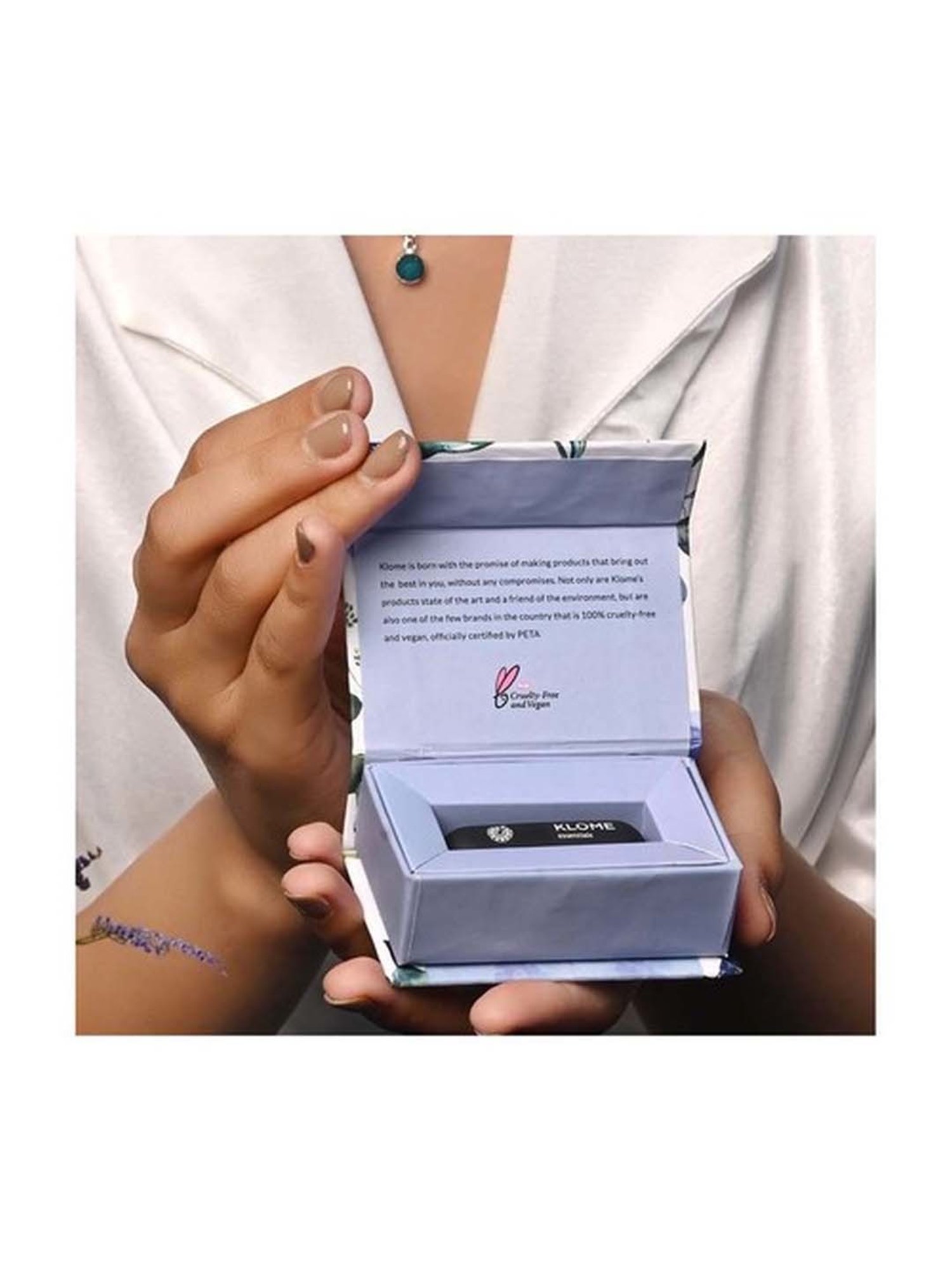 Klome Essentials Min Lipstick Cinnamon - 2 gm