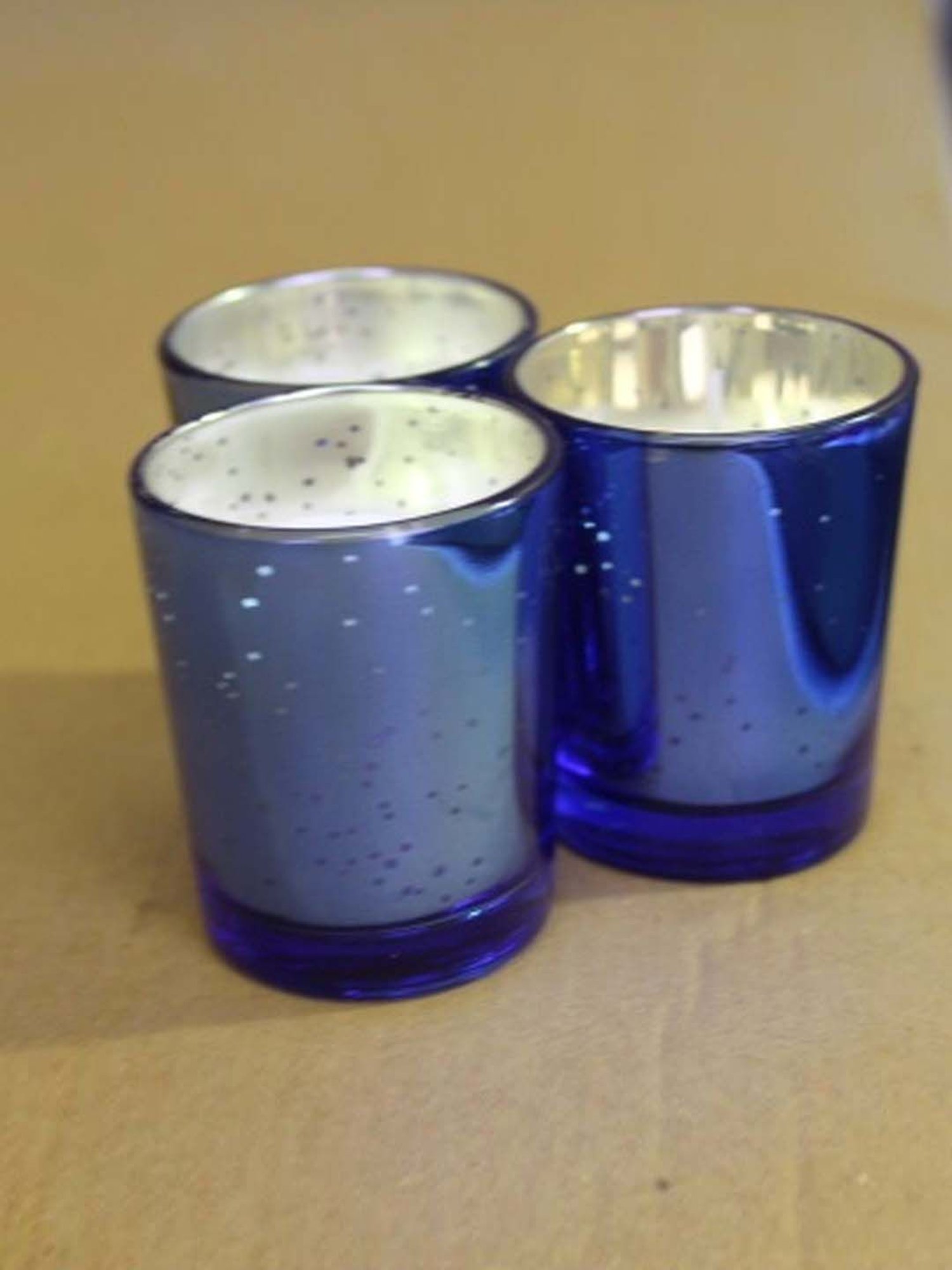 HOSLEY Blue Glass Candle - Set of 3