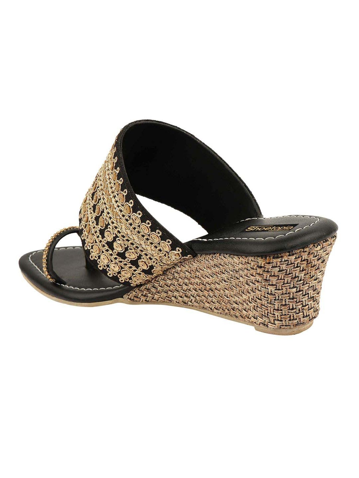 Shoetopia Kids Black Toe Ring Sandals