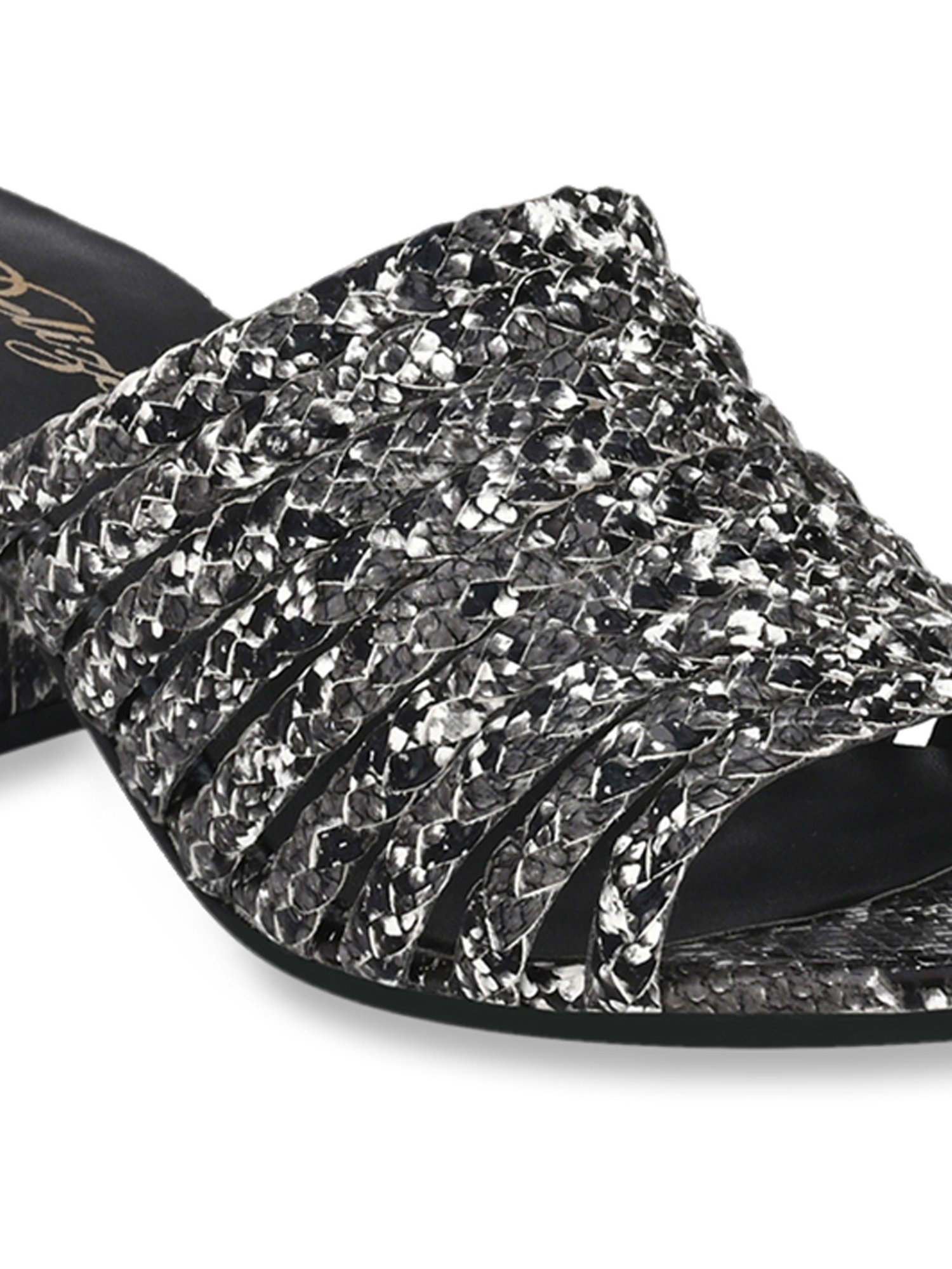 Delize Women's Black Casual Sandal