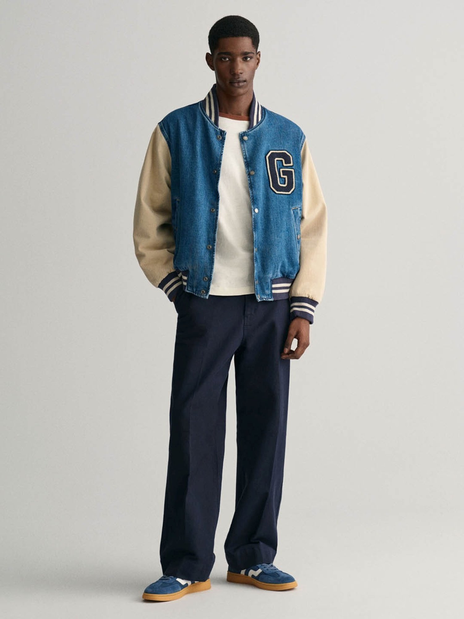 GANT Solid Round Neck Slim Fit T-Shirt