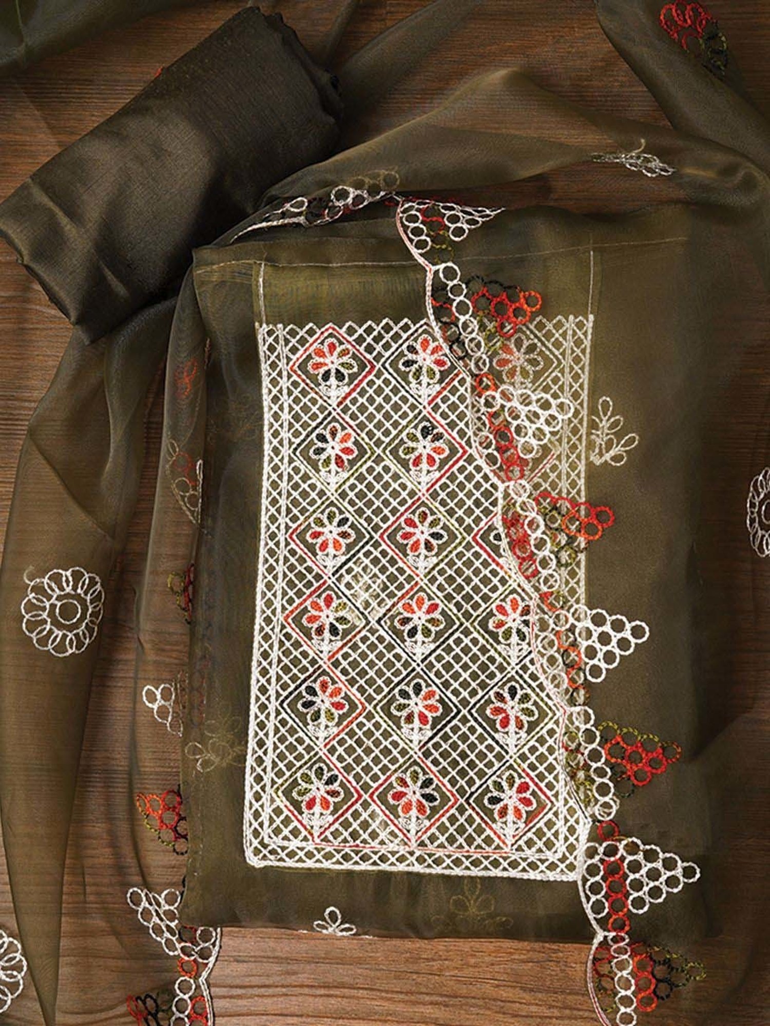 Jaipur Kurti Green Embroidered Unstitched Dress Material