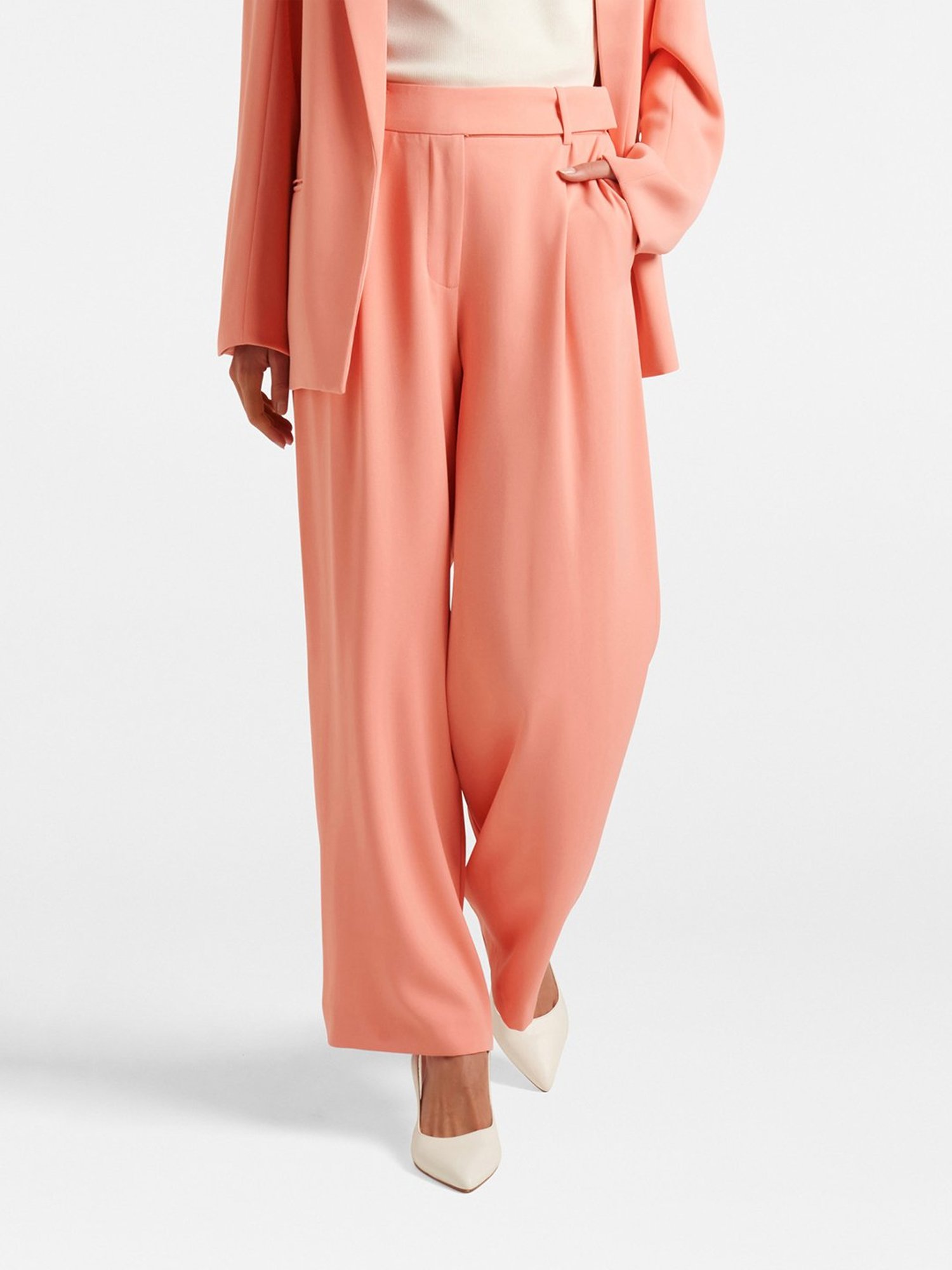 Forever New Peach Regular Fit High Rise Trousers