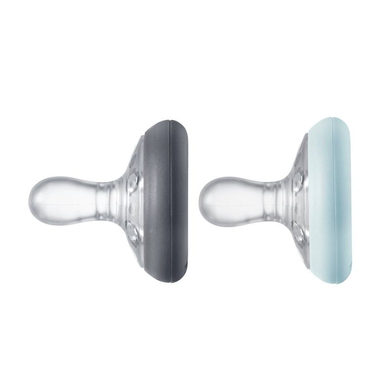Tommee Tippee 2pk Breast Like Soother 0-6 Months - Sky/Slate