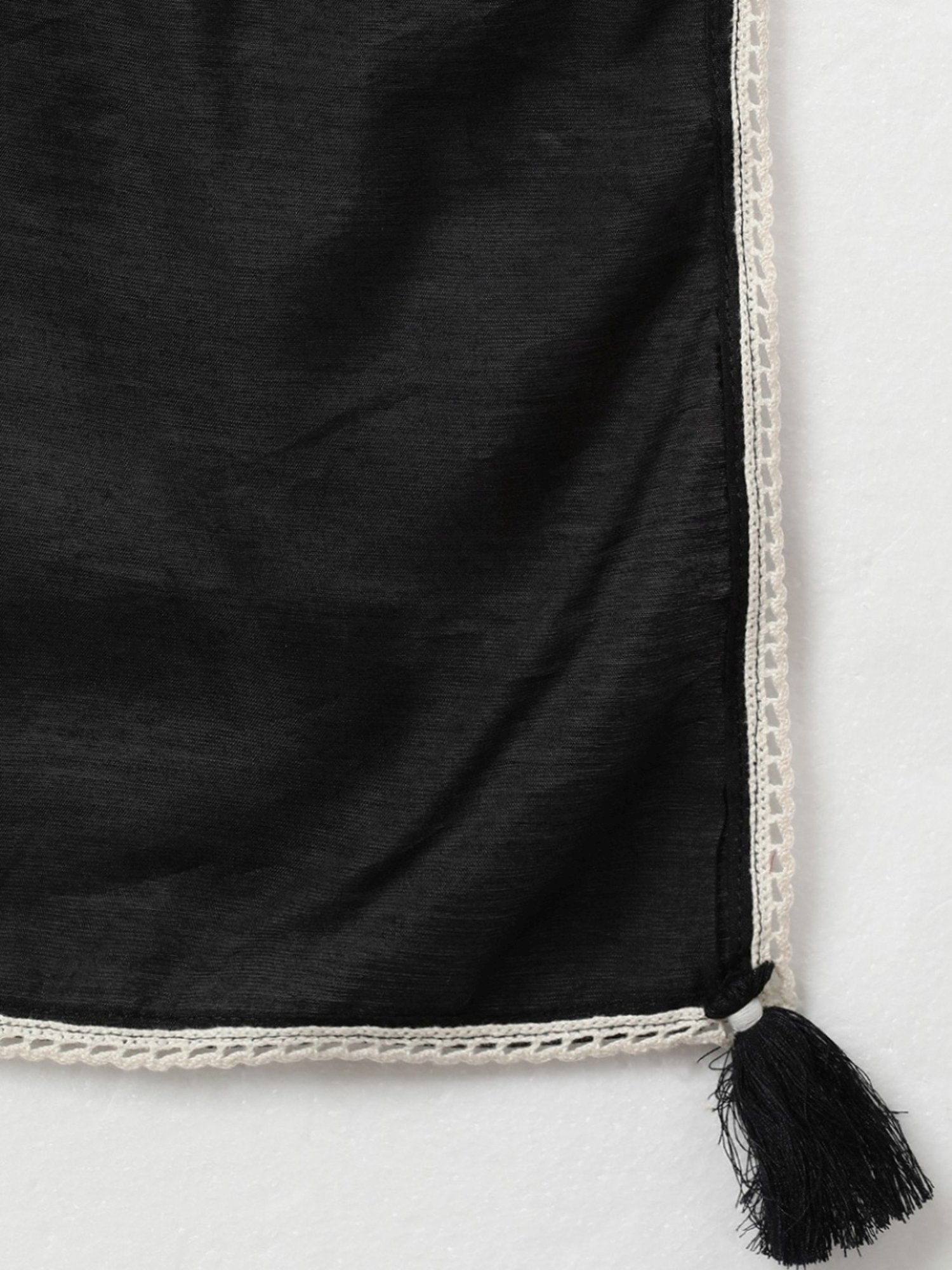 Vaamsi Black Embroidered Kurta Pant Set With Dupatta