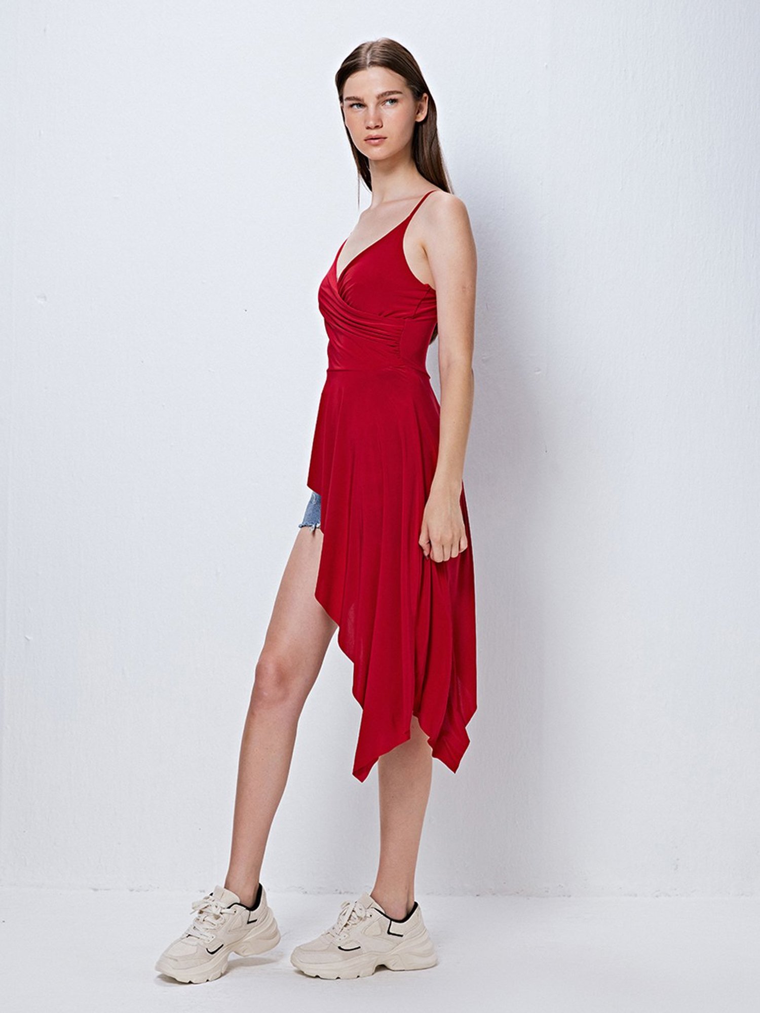 Cover Story Red Regular Fit Top