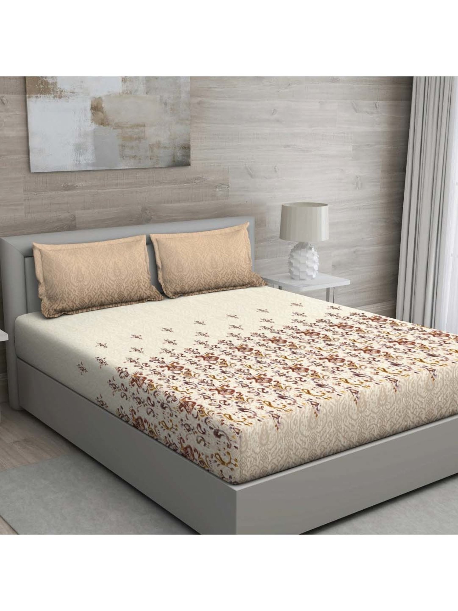 GM 'Matthiola' Beige & Brown Cotton 150 TC Double Bedsheet with 2 Pillow Covers
