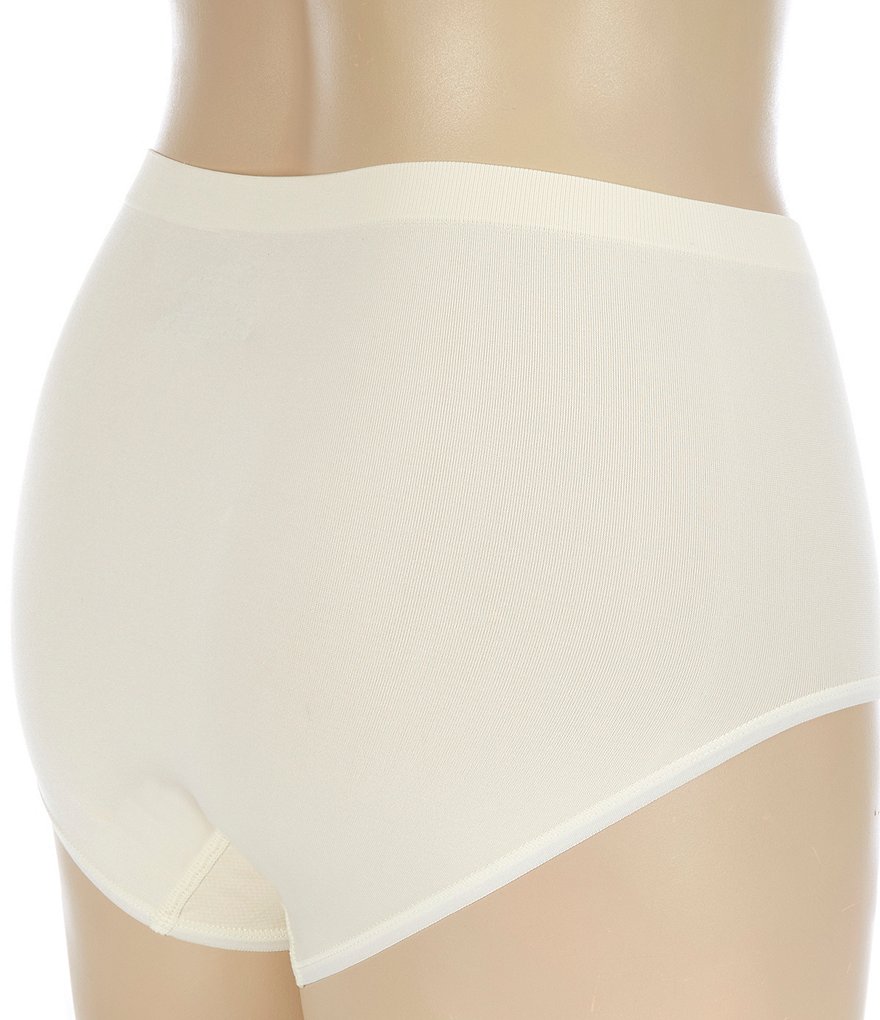 Modern Movement Stretch Seamless Brief Panty