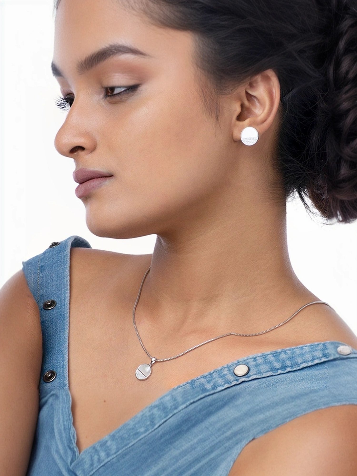 Touch925 Sterling Silver Ivory Circle Pendant Set for women