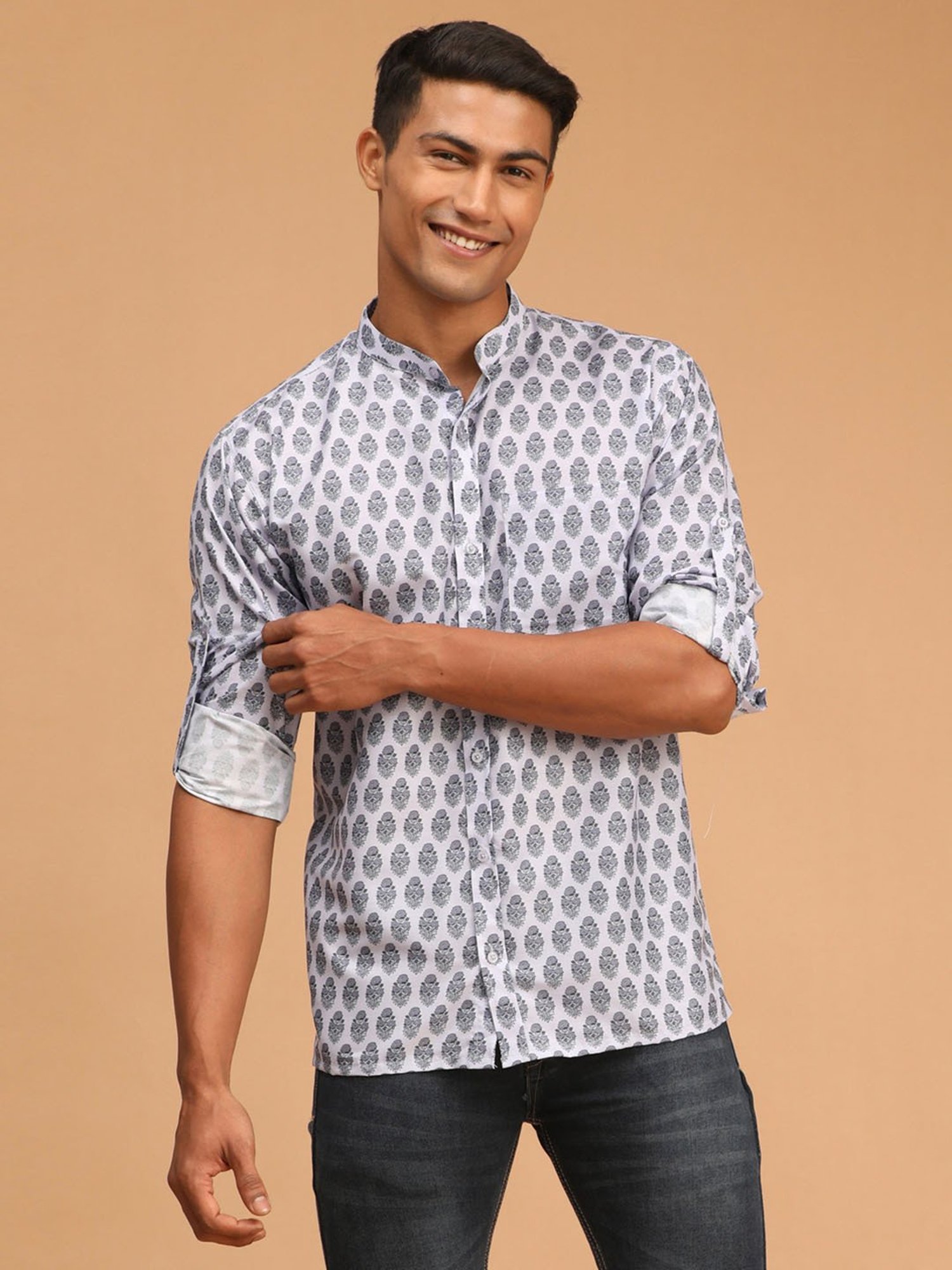 VASTRAMAY Grey Regular Fit Printed Shirt