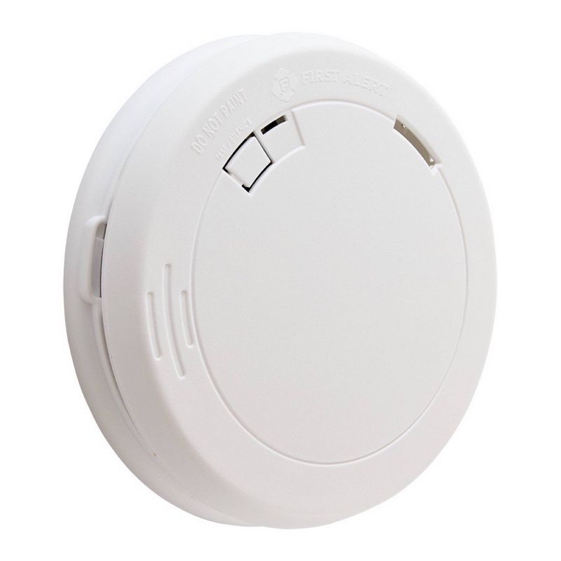 First Alert PR710 10-Year Battery Powered Slim Smoke Detector with Photoelectric Sensor