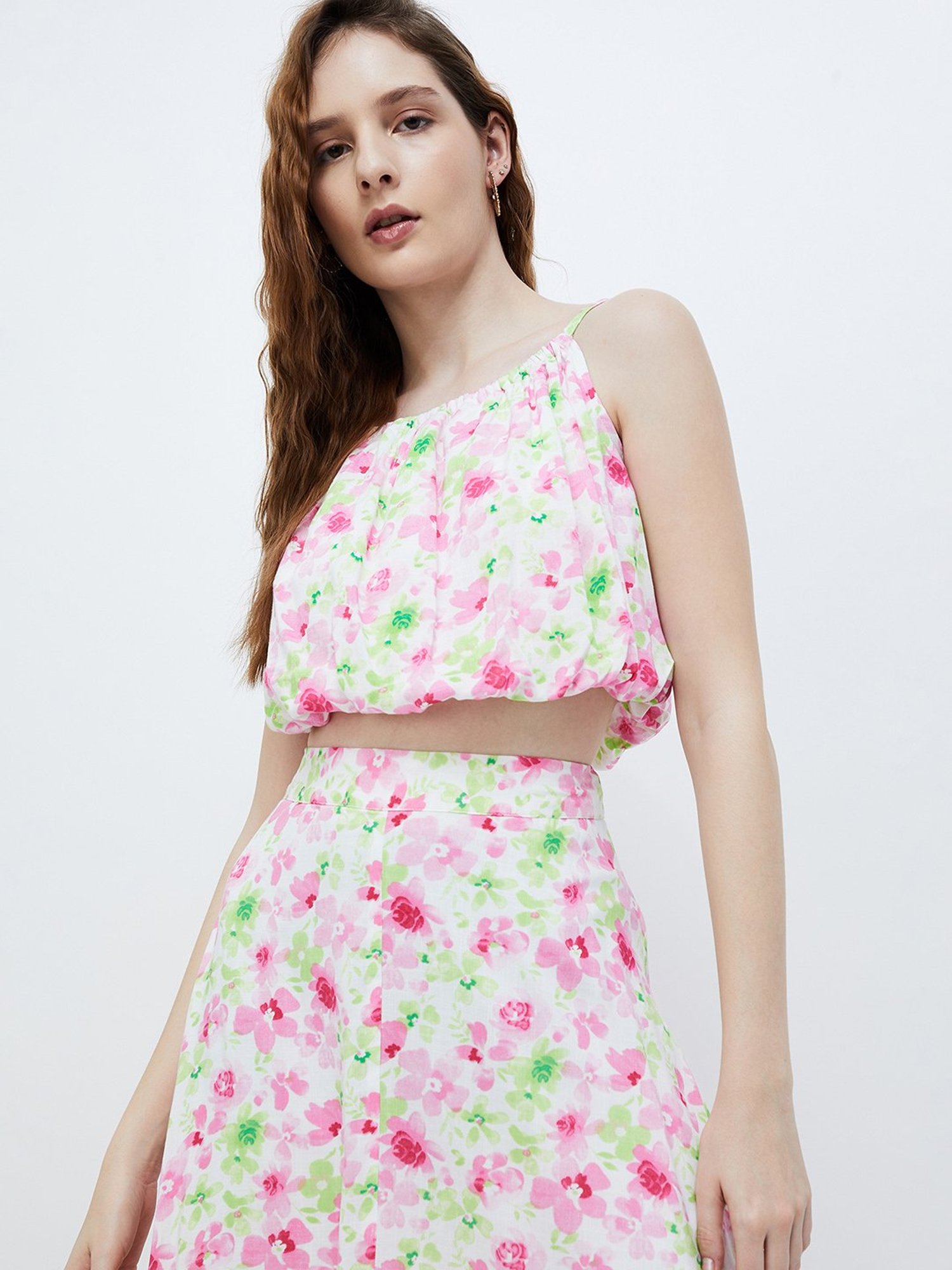 Ginger by Lifestyle White Floral Print Crop Top