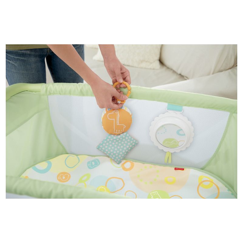 Fisher-Price Rock With Me Bassinet - Green
