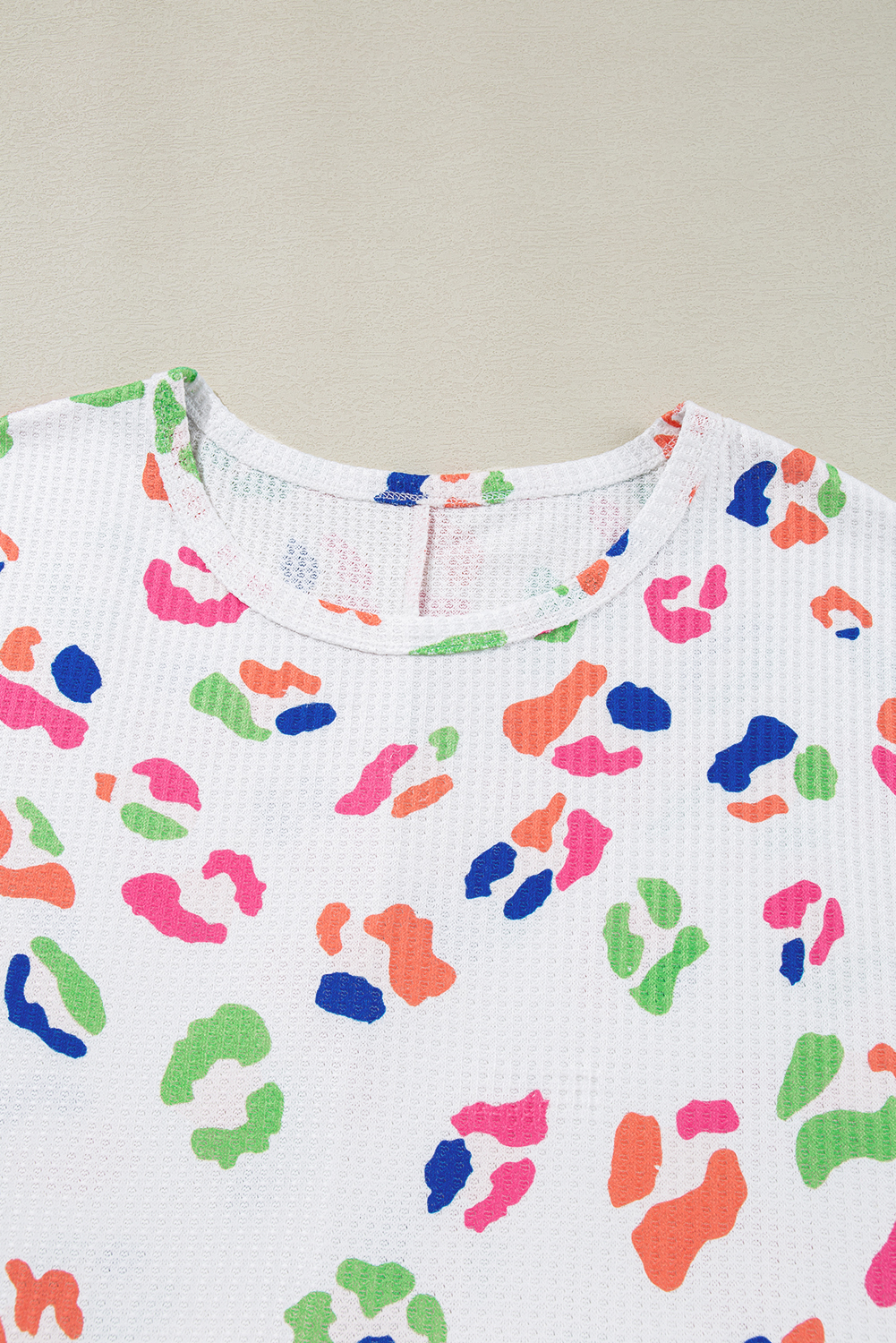 Rose Leopard Print V Neck Plus Size Tee