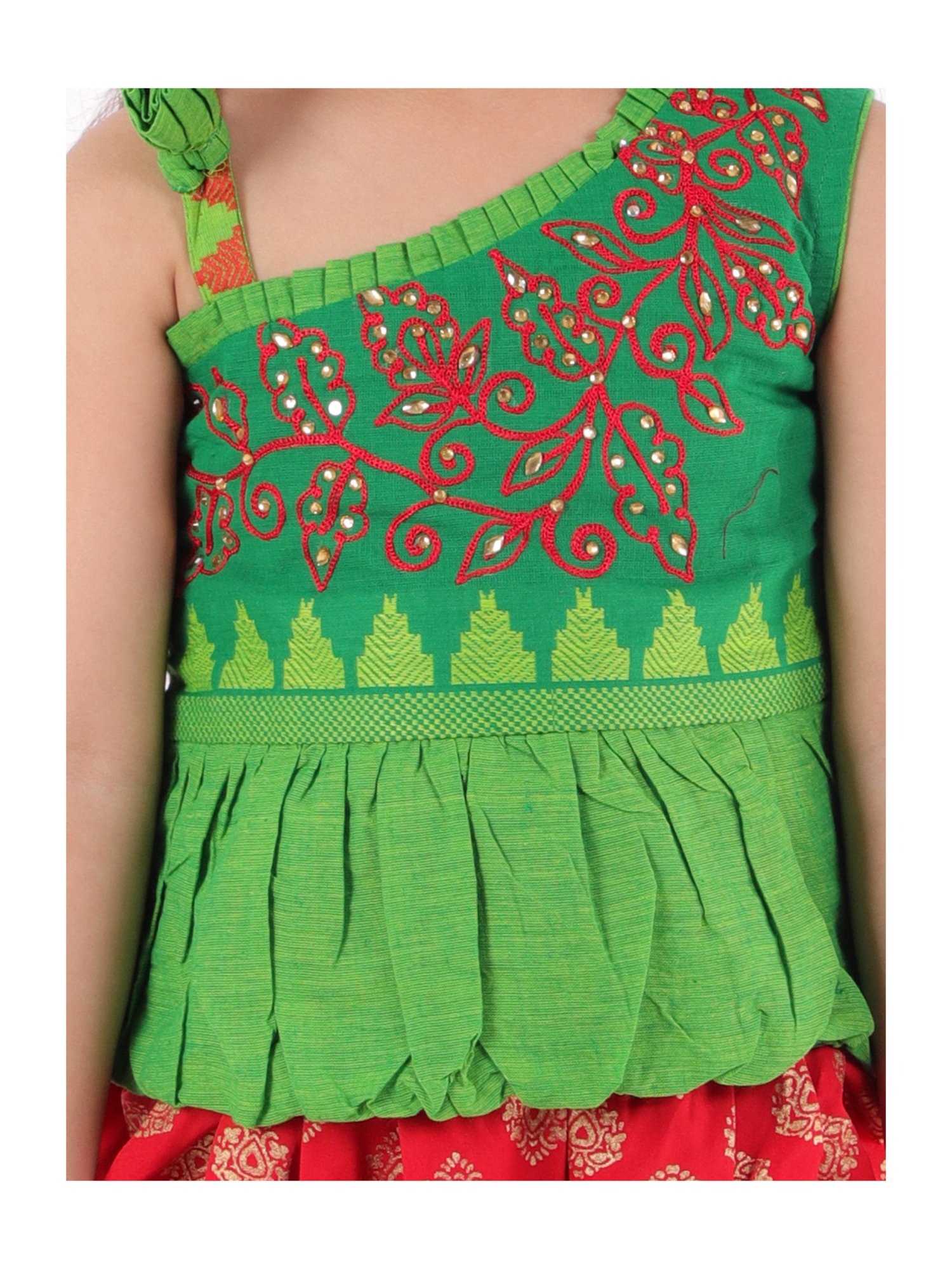 TWISHA Kids Green & Red Embellished Top with Dhoti