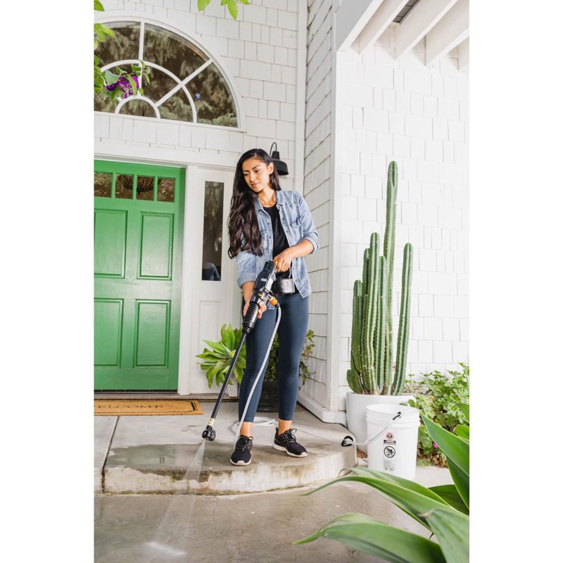 Worx WG644 Cordless HydroShot Portable Power Cleaner Kit, 2x20V Li-ion (2.0Ah) batteries, 2hr.