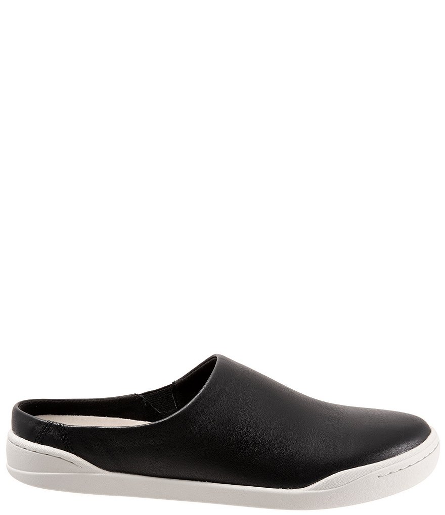 SoftWalk Auburn Leather Mules