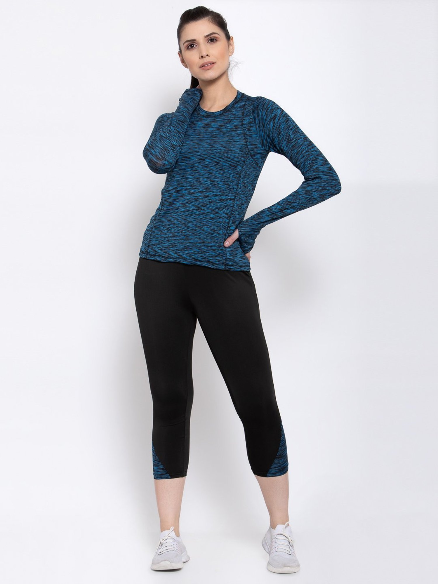 Cukoo Blue & Black Printed Top Capri Set