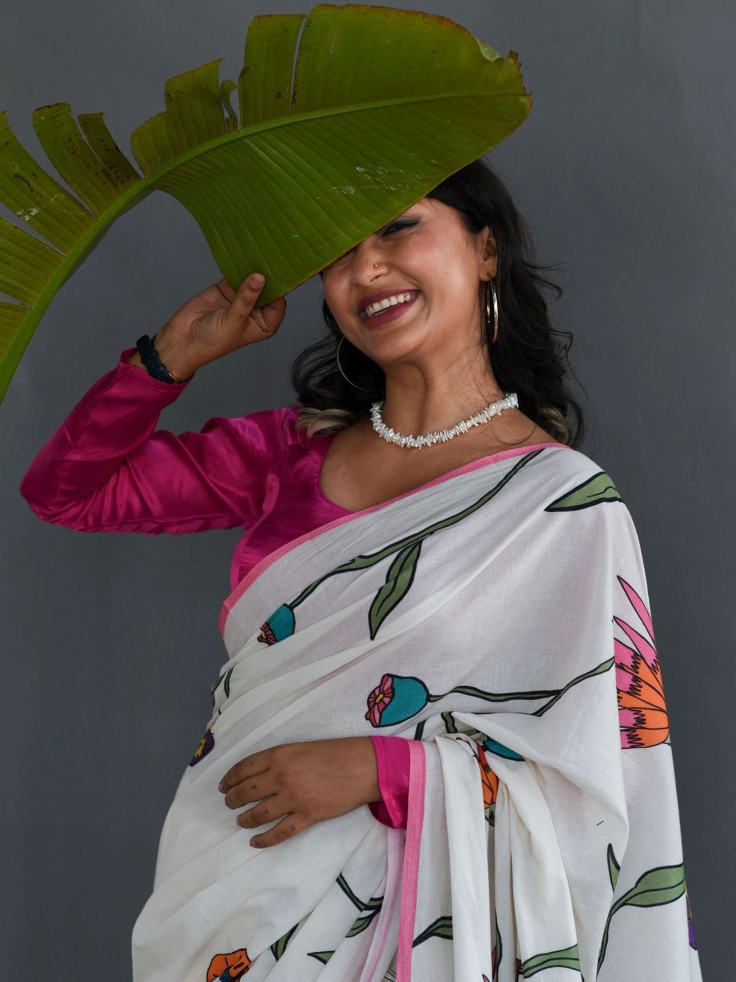 Suta White Cotton Floral Print Saree Without Blouse