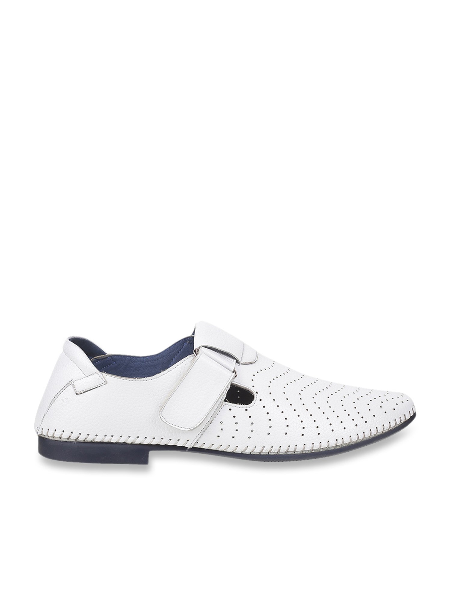 Metro Men's White Casual Loafers