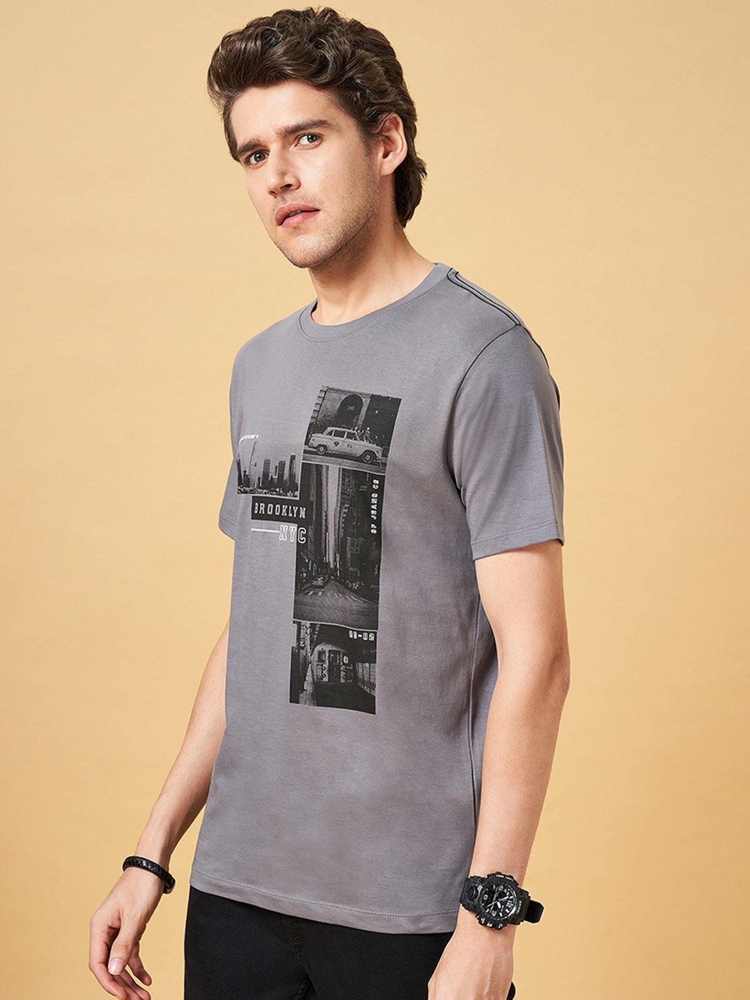 Sf Jeans By Pantaloons Steel Grey Slim Fit Printed T-Shirt