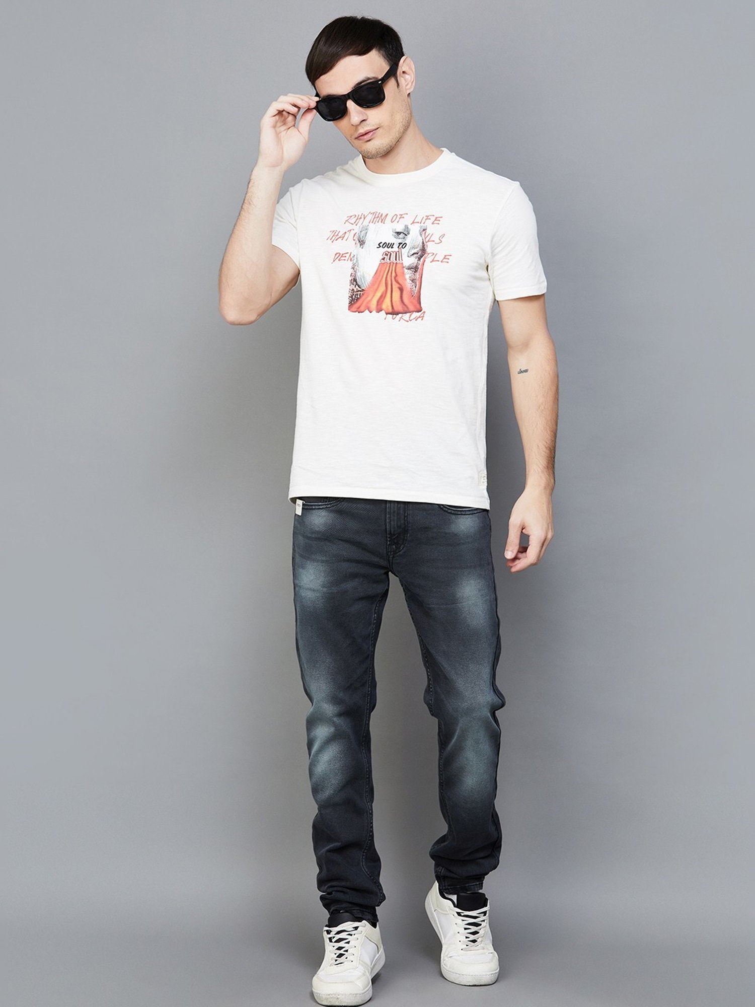 Forca by Lifestyle Off White Regular Fit Printed T-Shirt