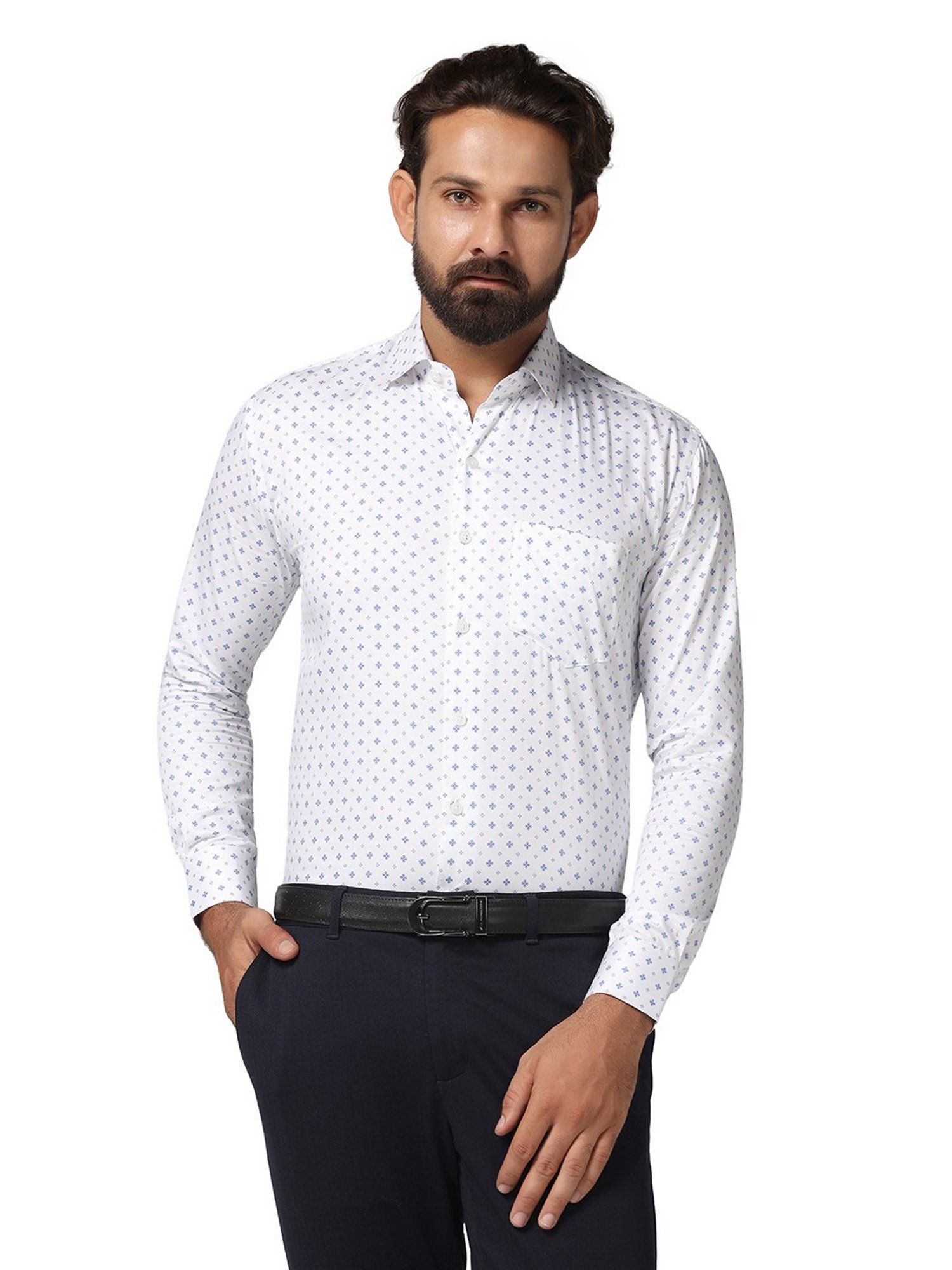 TAHVO White Slim Fit Printed Shirt