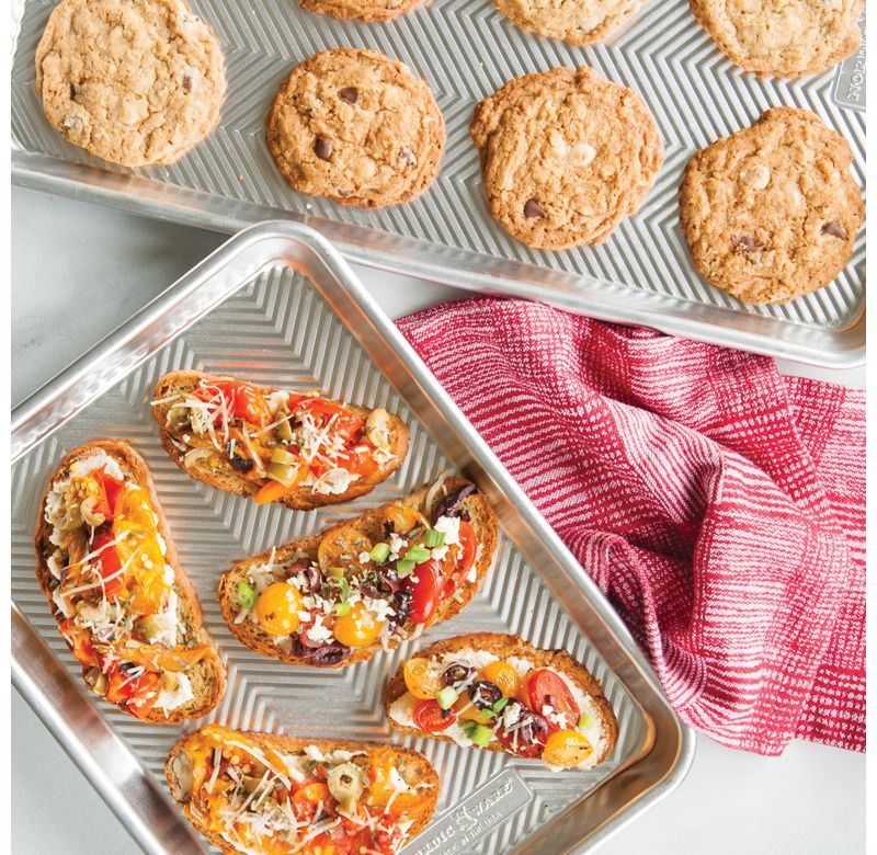 Nordic Ware Prism 2 pc Set Quarter and Half Sheet