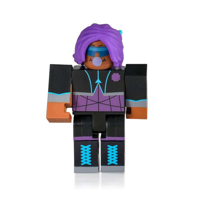 Roblox Celebrity Collection - Ghost Simulator: Luna Figure Pack (Includes Exclusive Virtual Item)