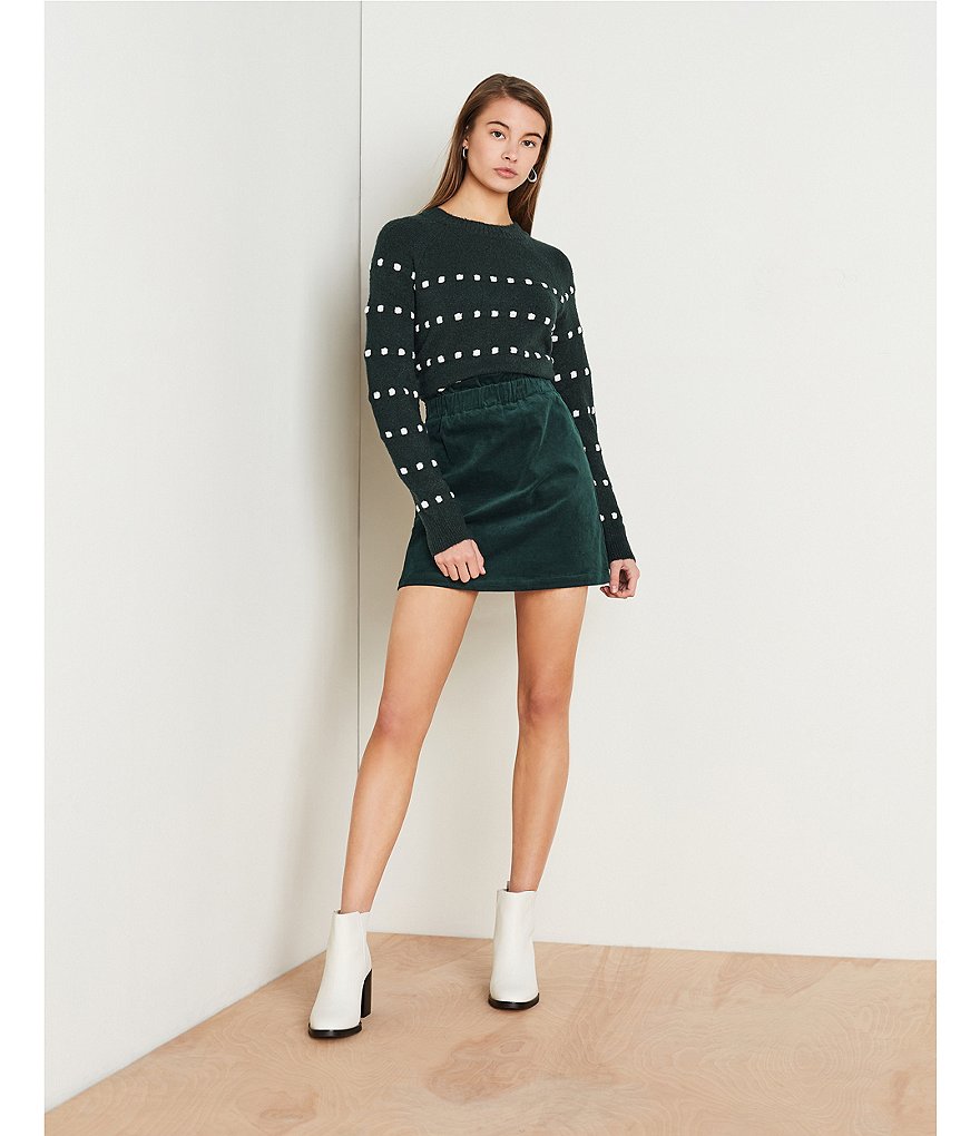 GB Round Neck Fuzzy Eyelash Sweater